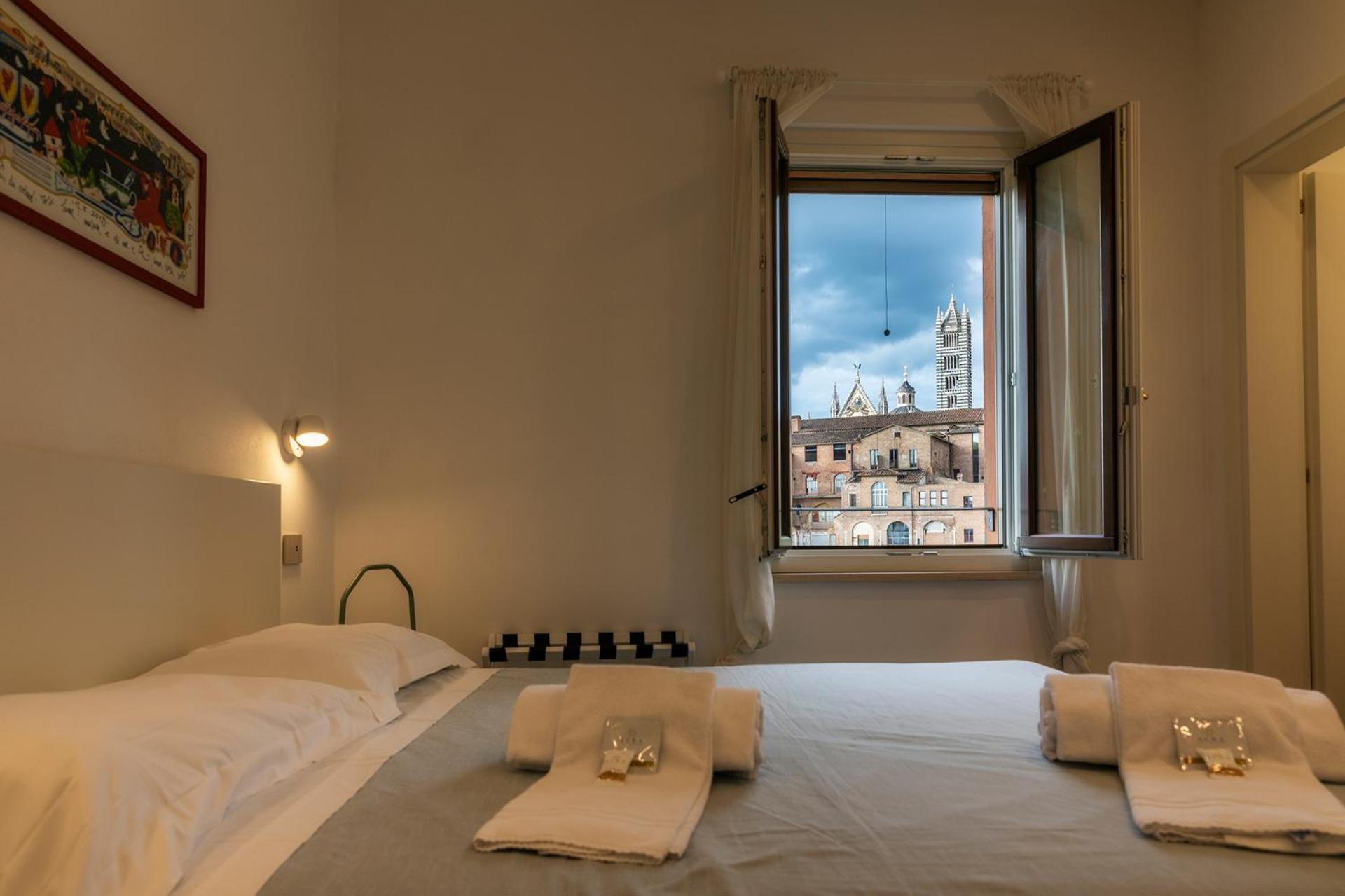 The View Apartment Siena Luaran gambar